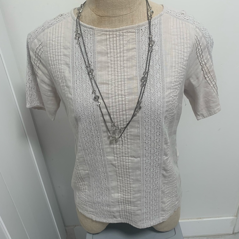 Women’s light grey shirt- New without tag